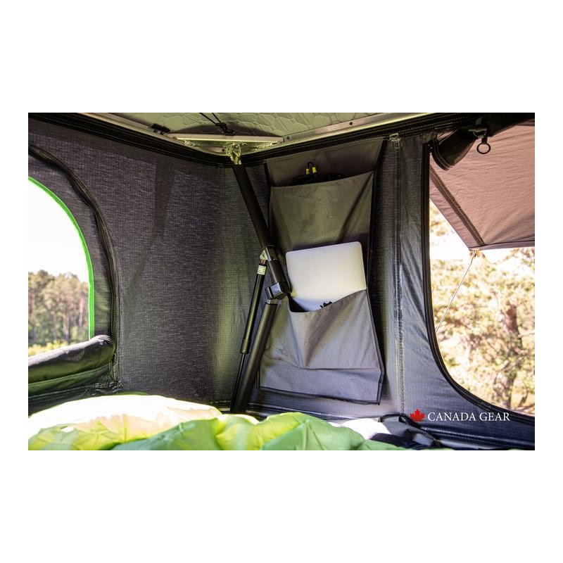 Gear Rock Kootenay Hard Shell Roof Top Tent. Beetle type.